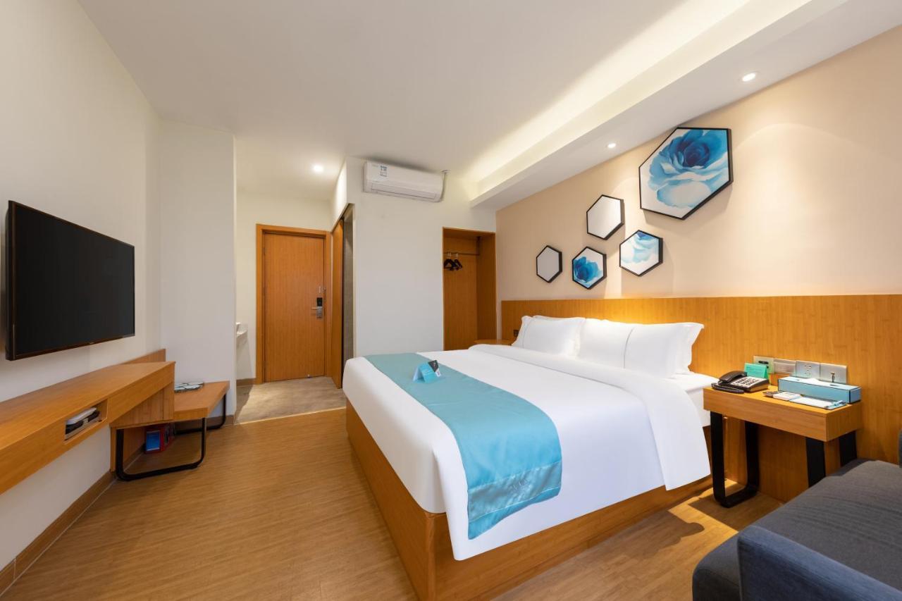Xana Lite Hotel - Guangzhou Fangcun Huadiwan Metro Station Εξωτερικό φωτογραφία
