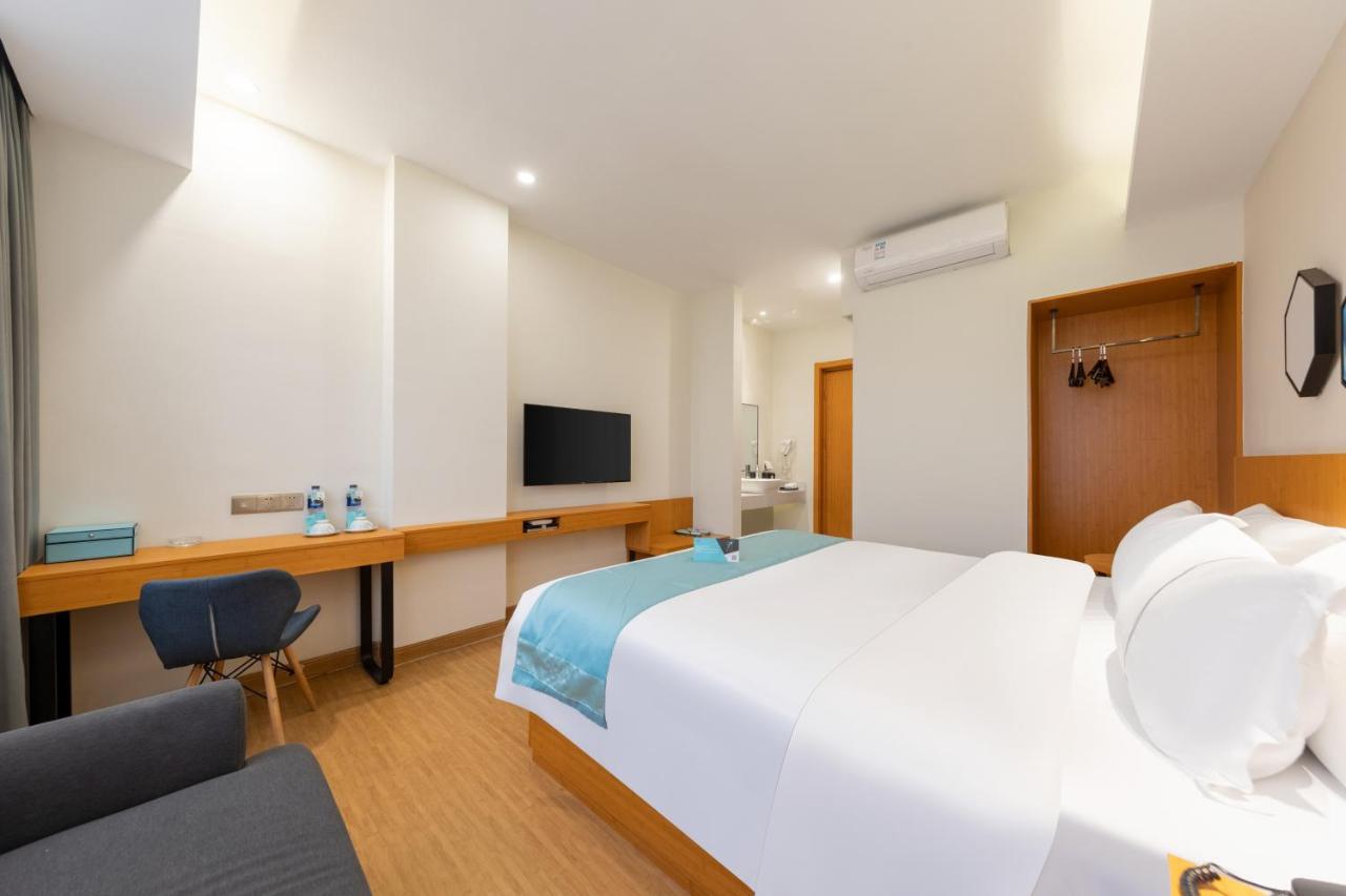 Xana Lite Hotel - Guangzhou Fangcun Huadiwan Metro Station Εξωτερικό φωτογραφία
